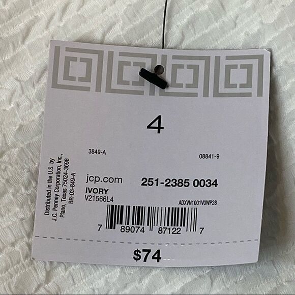 Liz Claiborne NWT ivory bell sleeve dress size 4 - Picture 12 of 16